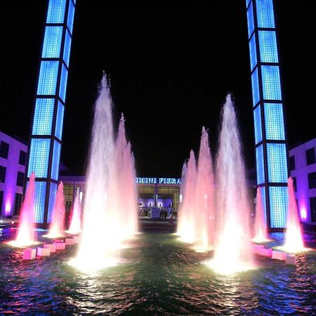רימיני Hotel Giorg - Waterpark Included מראה חיצוני תמונה