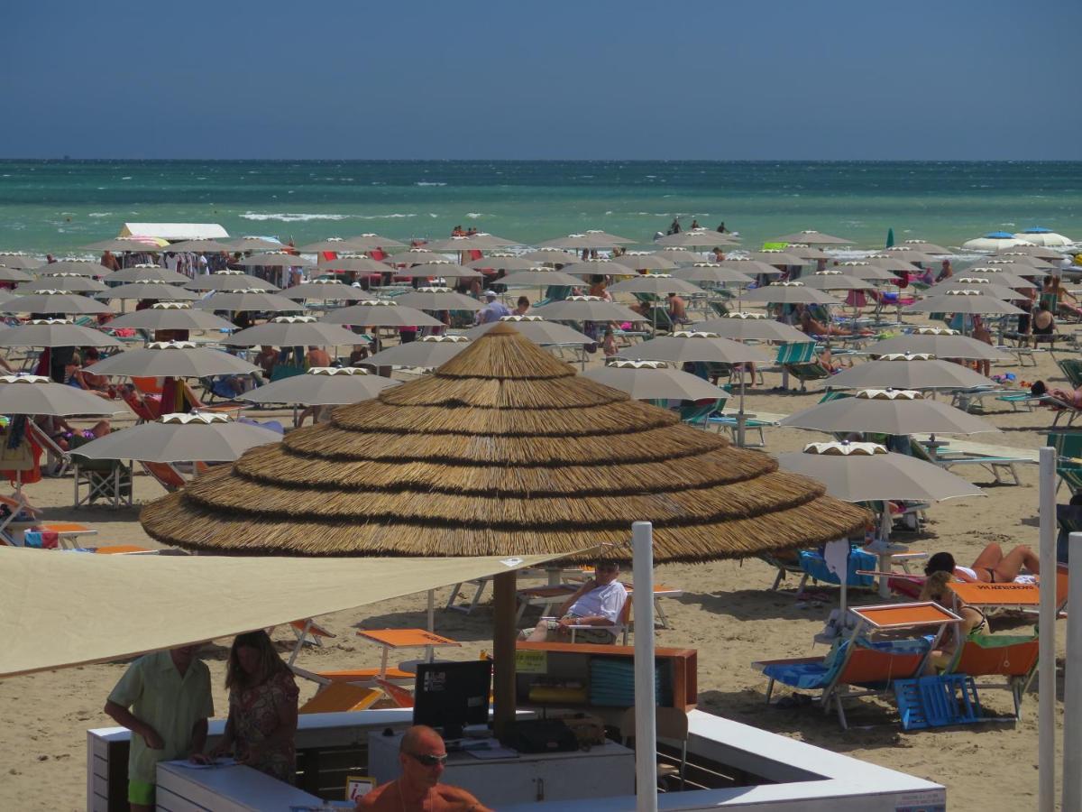רימיני Hotel Giorg - Waterpark Included מראה חיצוני תמונה