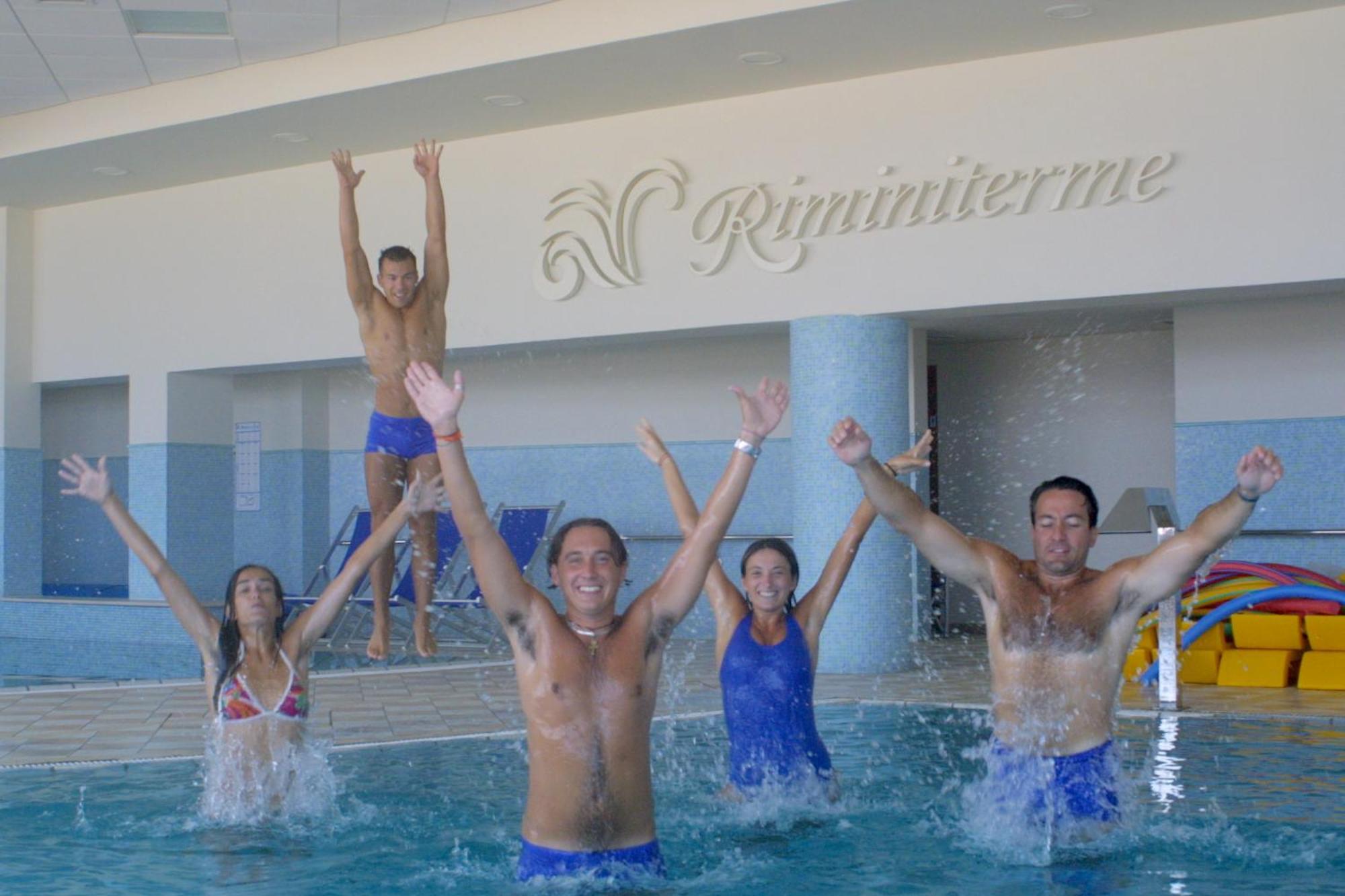 רימיני Hotel Giorg - Waterpark Included מראה חיצוני תמונה